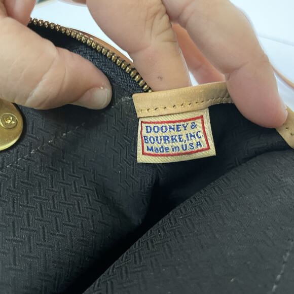 Vintage Dooney & Bourke Cabriolet Bag Navy Canvas Tan Leather Domed USA Satchel - Picture 14 of 16